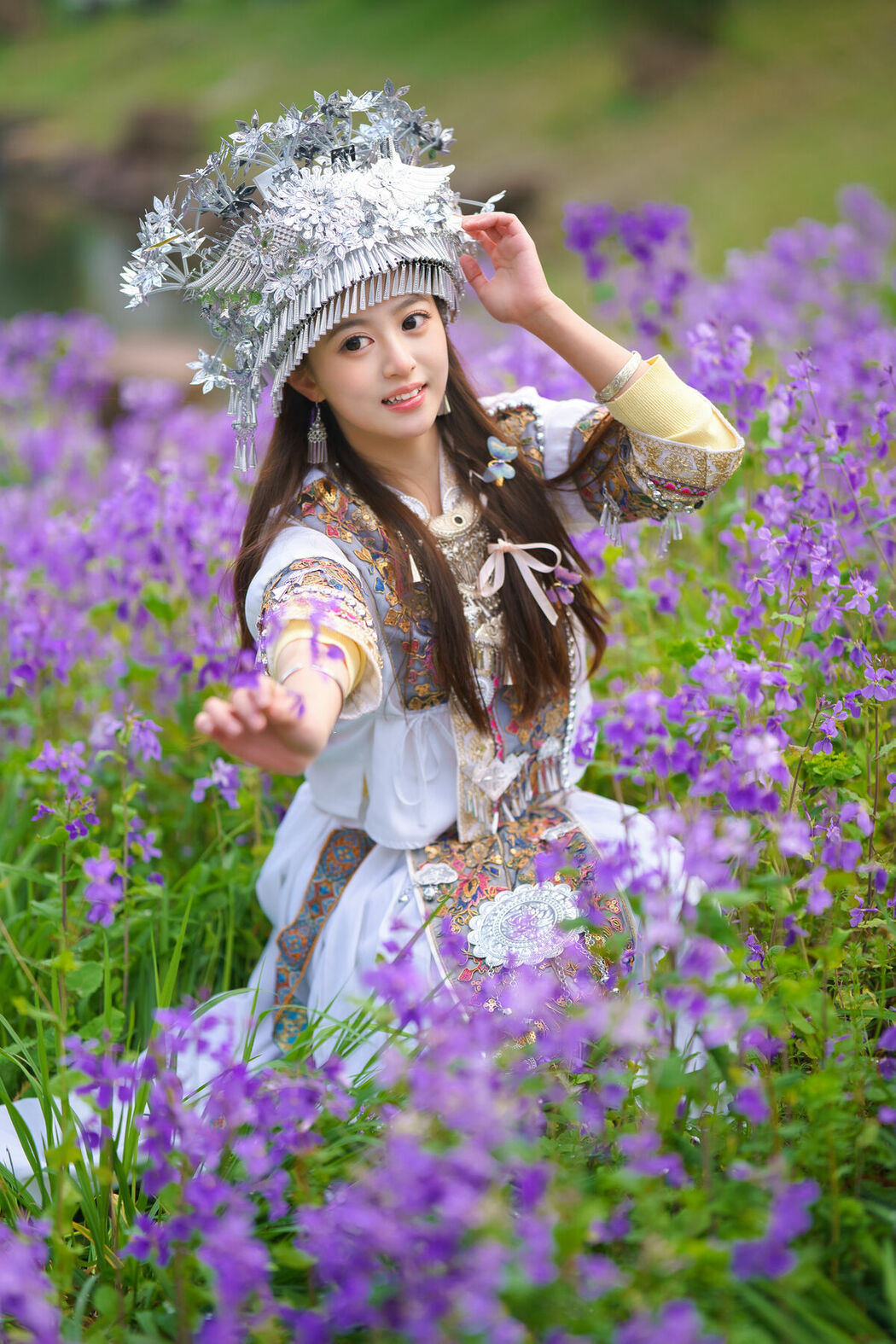 YiTuYu艺图语 Vol.8863 Xiao Yi (61P)