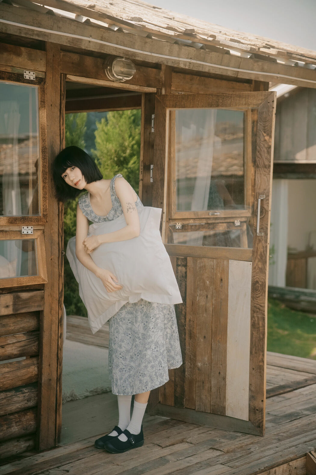 YiTuYu艺图语 Vol.8862 Te Te (51P)