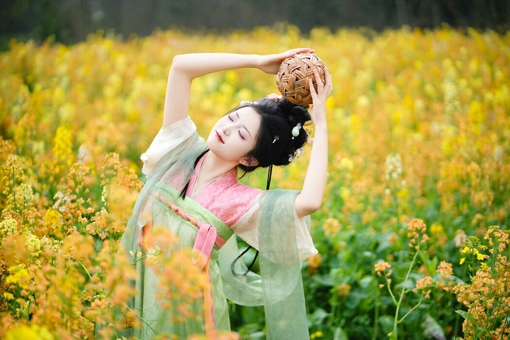 YiTuYu艺图语 Vol.8866 Tu Ya W (15P)