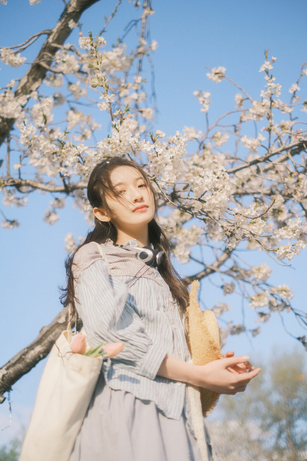 YiTuYu艺图语 Vol.8867 Tong (31P)