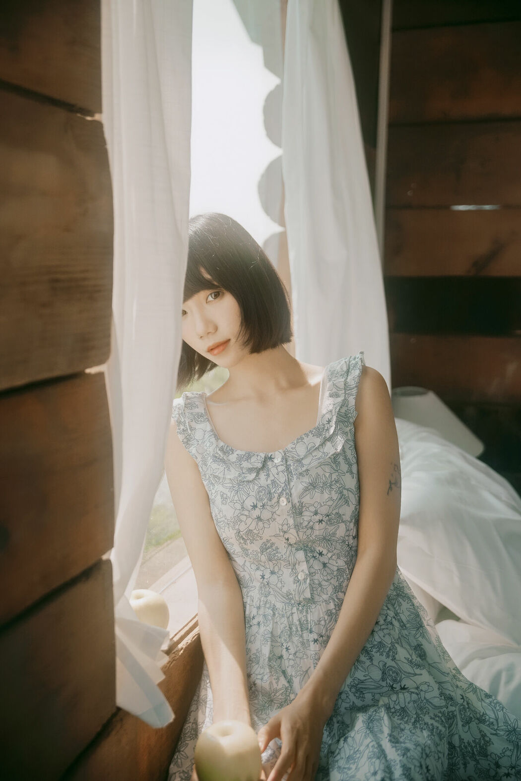 YiTuYu艺图语 Vol.8862 Te Te (51P)