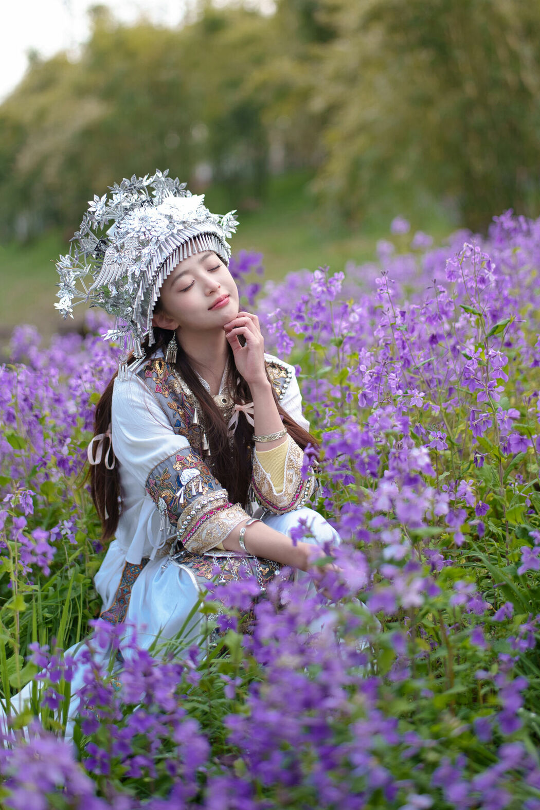 YiTuYu艺图语 Vol.8863 Xiao Yi (61P)