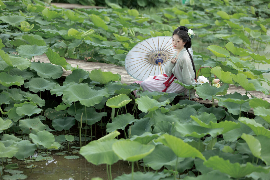 YiTuYu艺图语 Vol.8865 Ying Ying (34P)