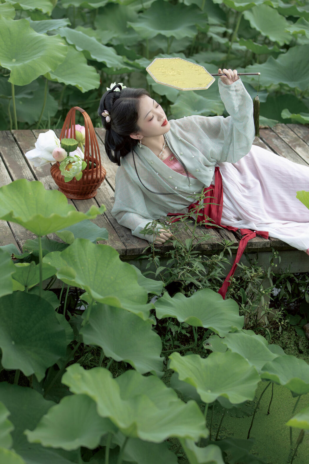 YiTuYu艺图语 Vol.8865 Ying Ying (34P)