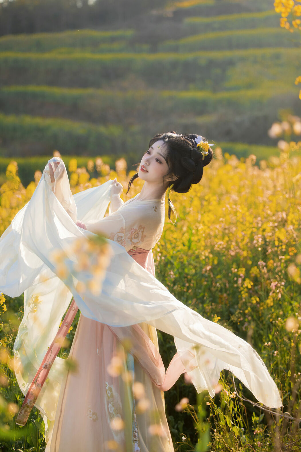 YiTuYu艺图语 Vol.8860 Yimi (38P)