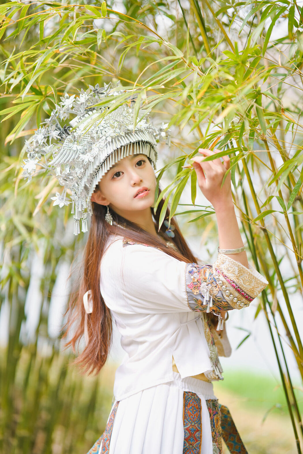 YiTuYu艺图语 Vol.8863 Xiao Yi (61P)