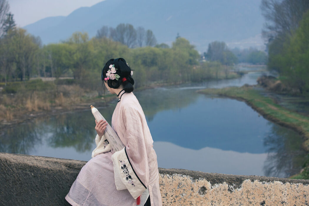 YiTuYu艺图语 Vol.8869 Yi Ming (43P)