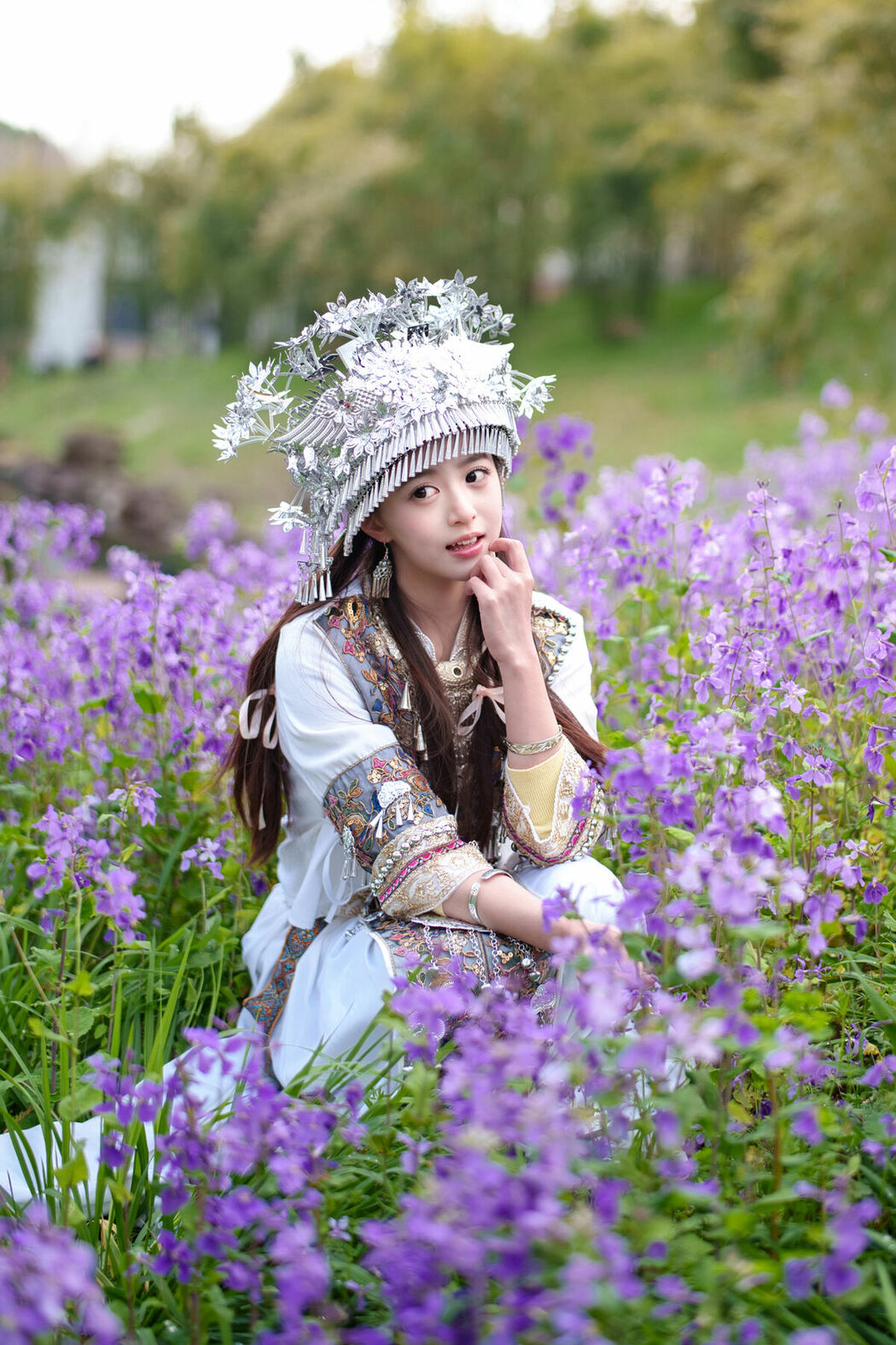 YiTuYu艺图语 Vol.8863 Xiao Yi (61P)