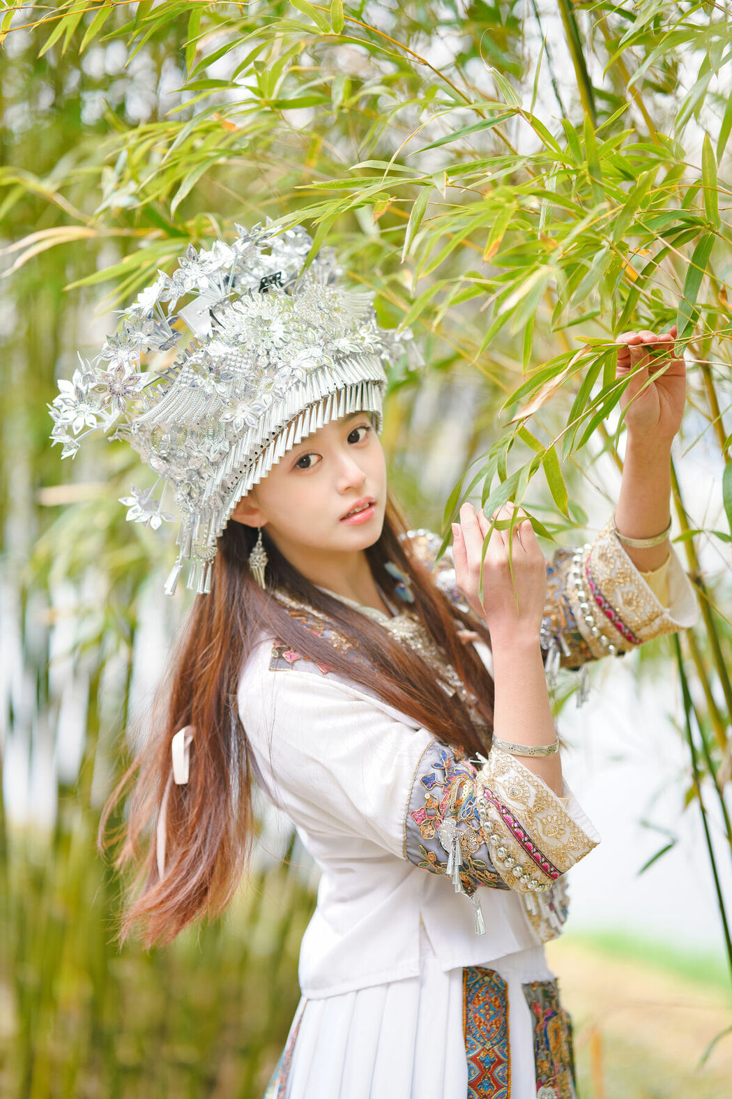 YiTuYu艺图语 Vol.8863 Xiao Yi (61P)