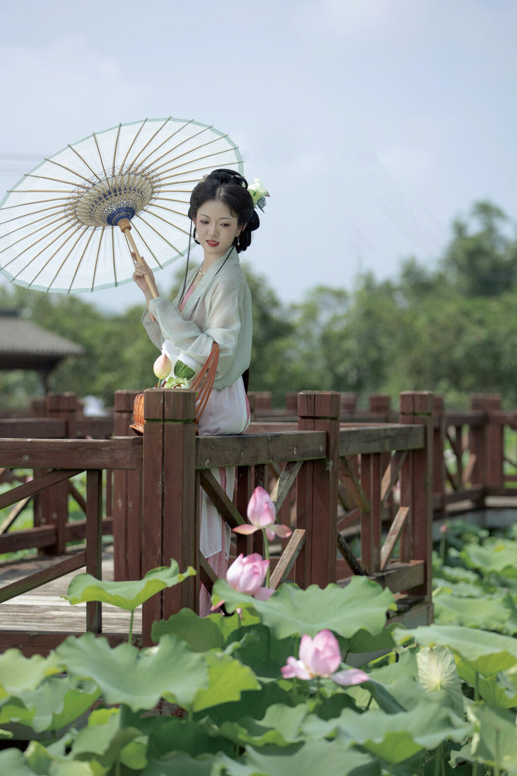 YiTuYu艺图语 Vol.8865 Ying Ying (34P)