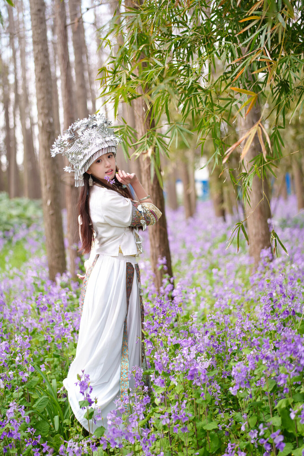 YiTuYu艺图语 Vol.8863 Xiao Yi (61P)