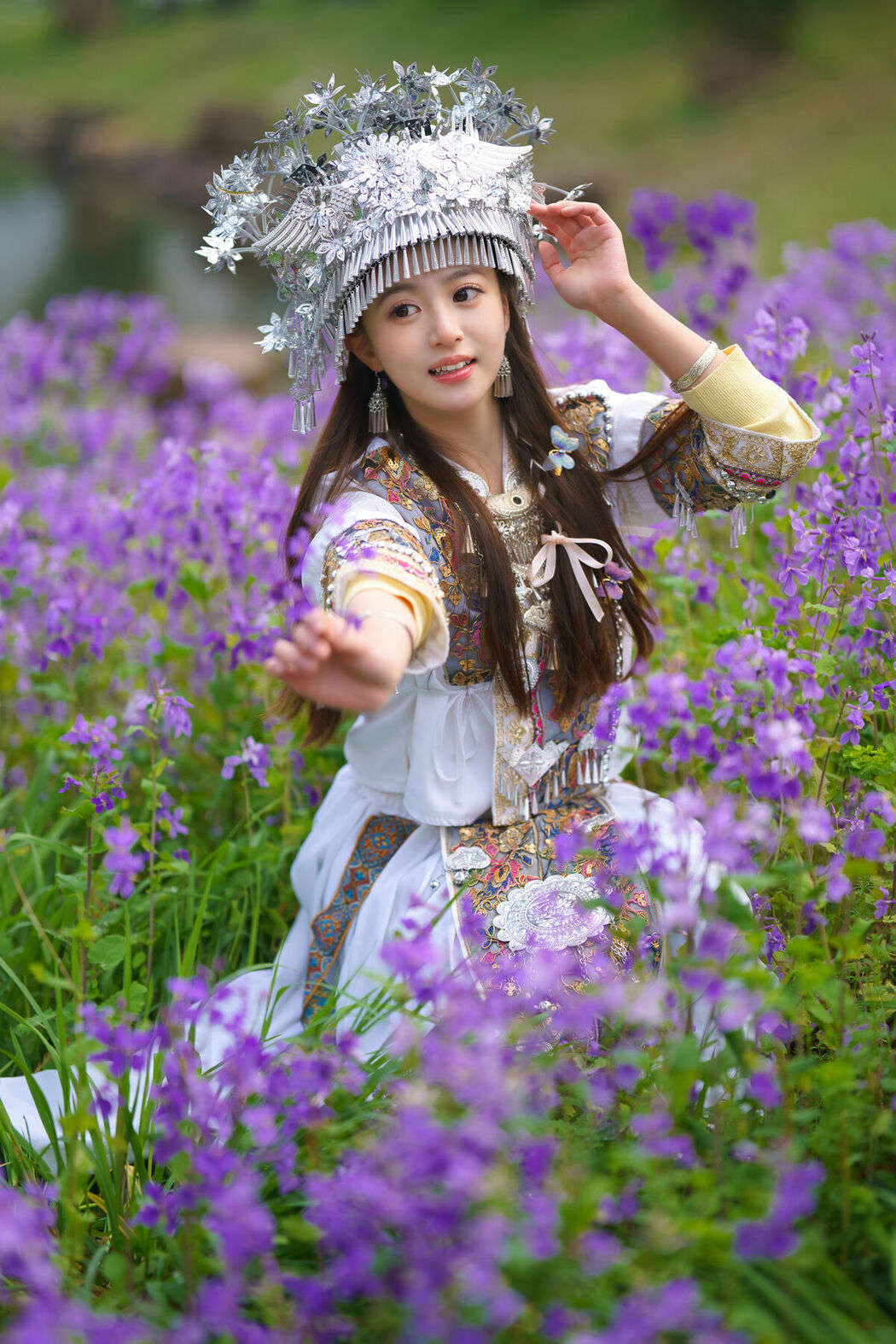 YiTuYu艺图语 Vol.8863 Xiao Yi (61P)