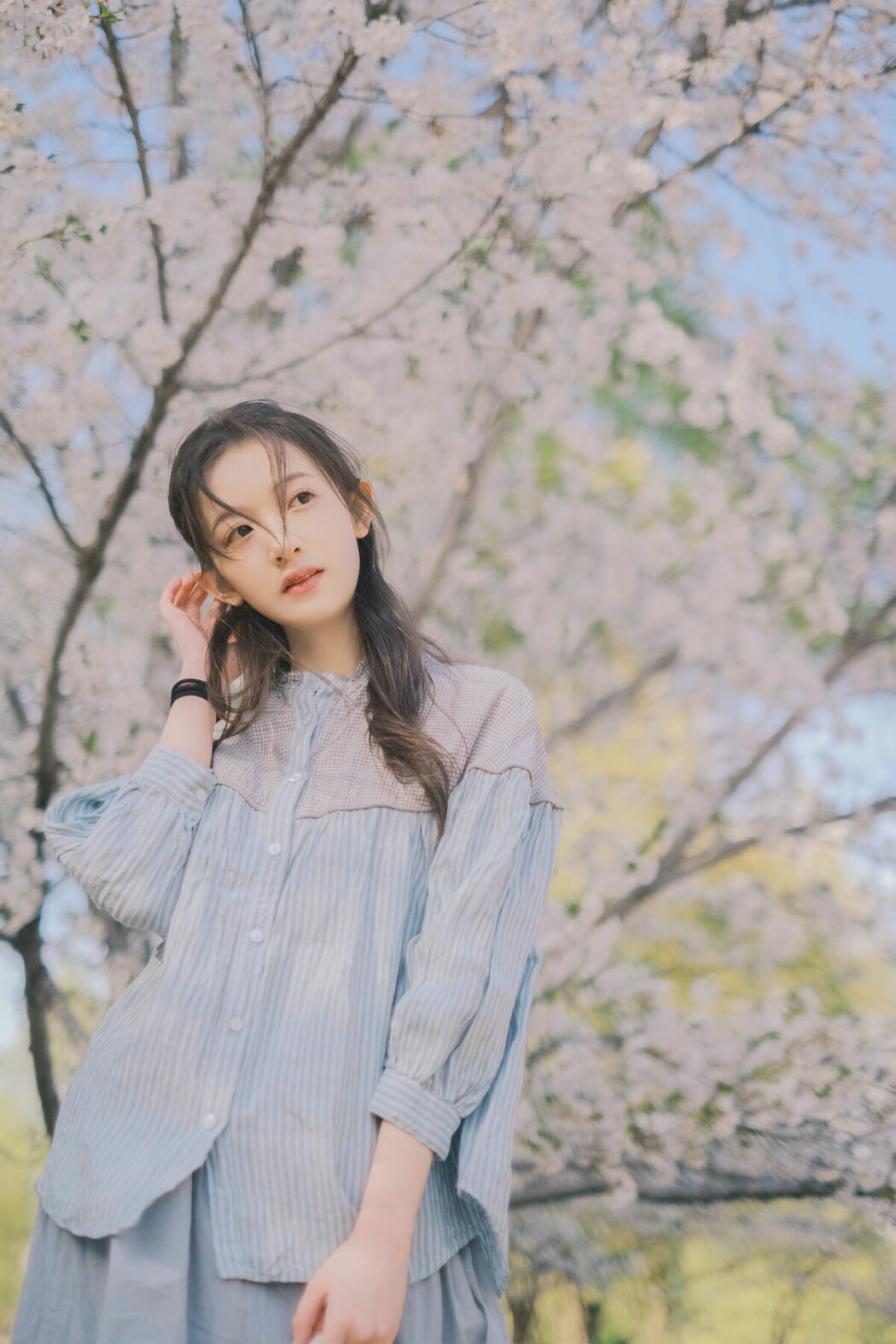 YiTuYu艺图语 Vol.8867 Tong (31P)