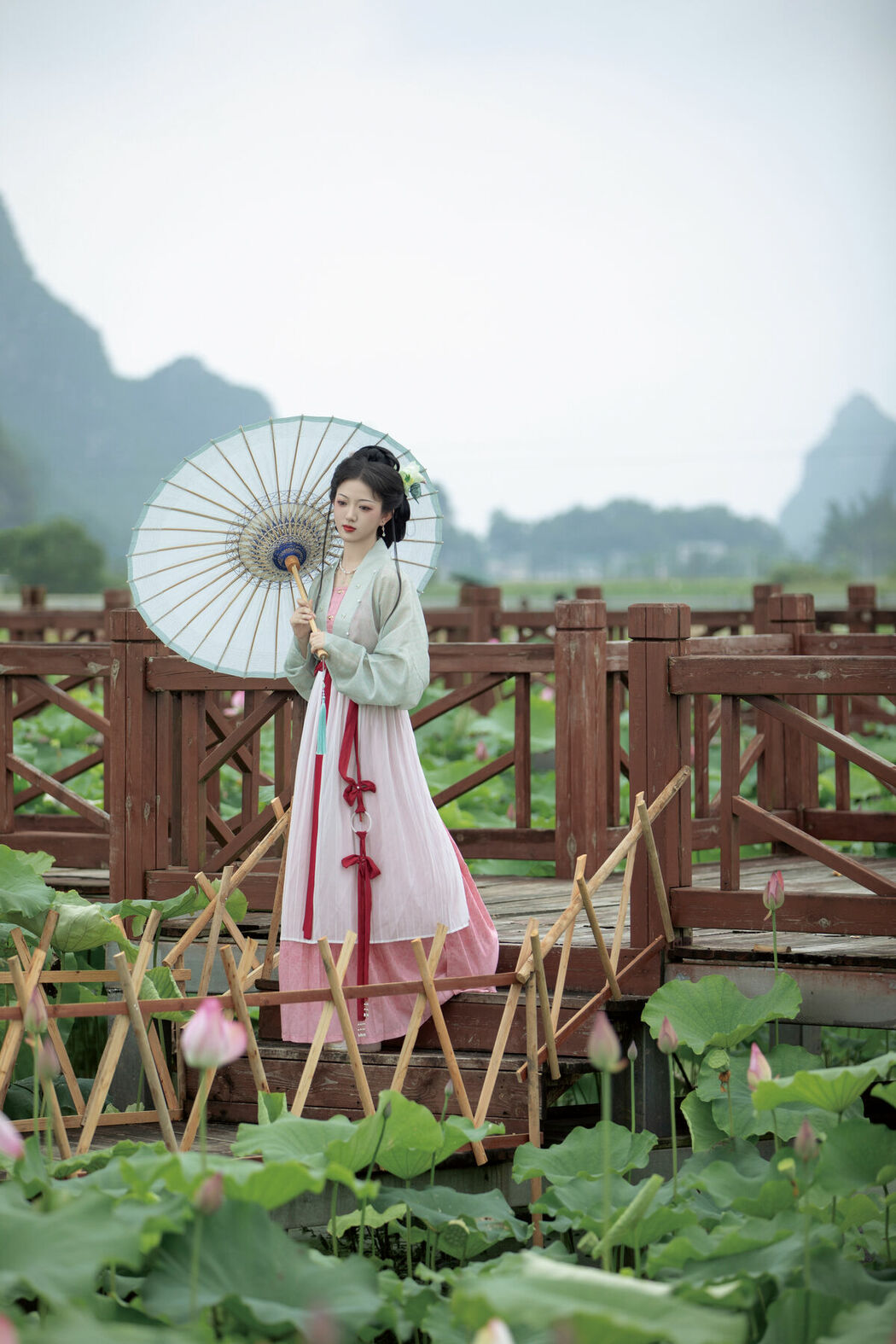 YiTuYu艺图语 Vol.8865 Ying Ying (34P)