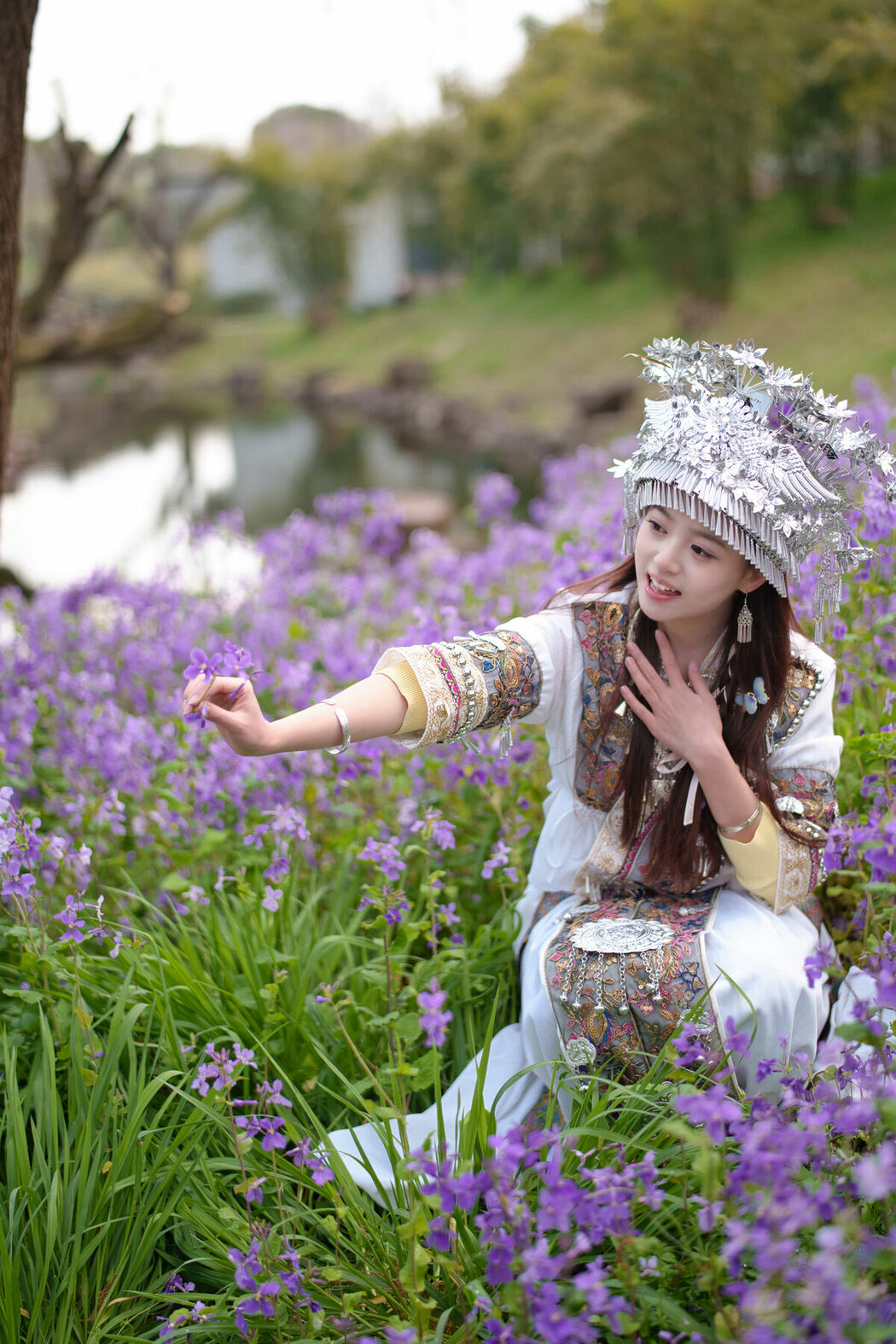 YiTuYu艺图语 Vol.8863 Xiao Yi (61P)