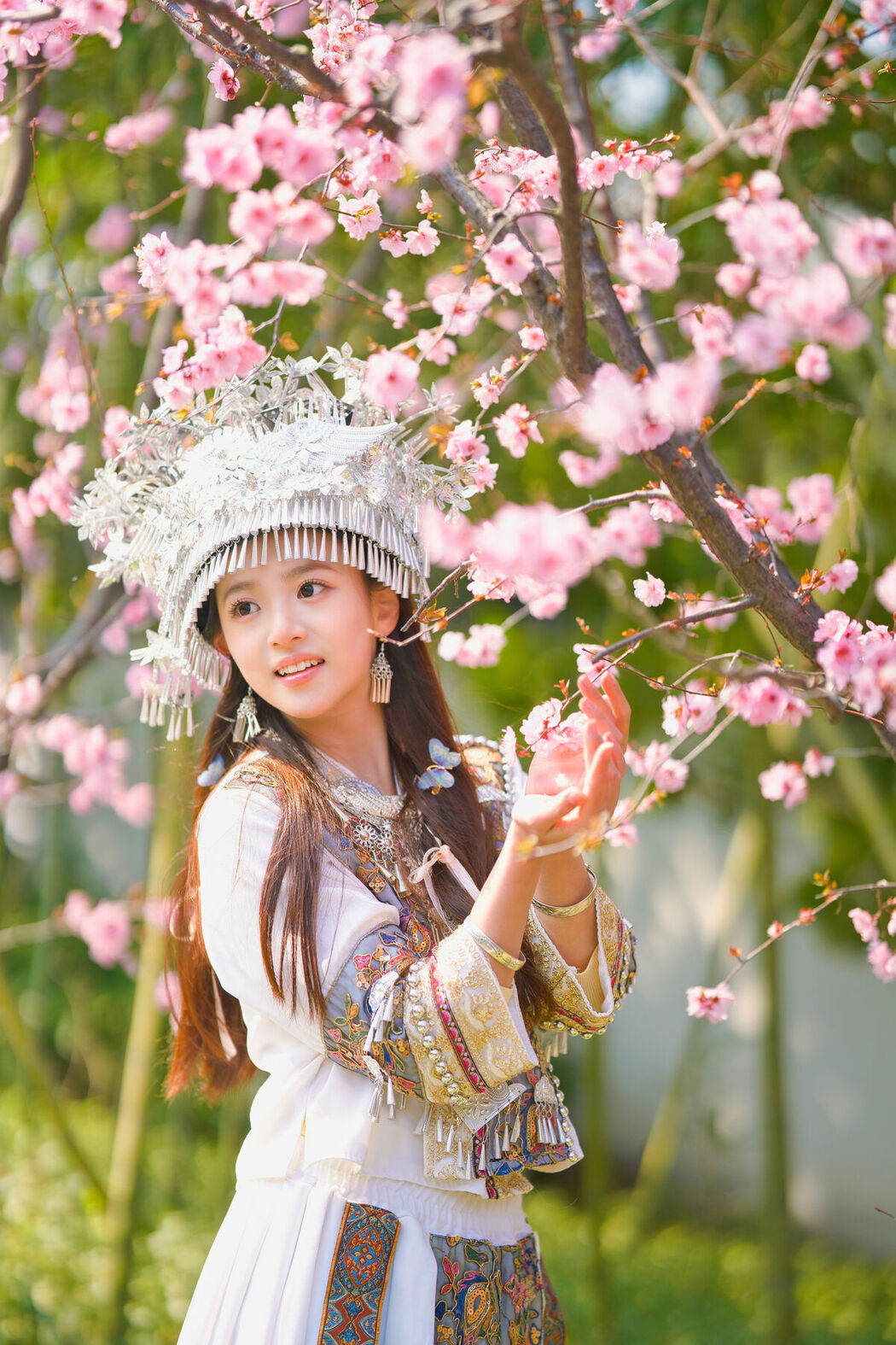 YiTuYu艺图语 Vol.8863 Xiao Yi (61P)