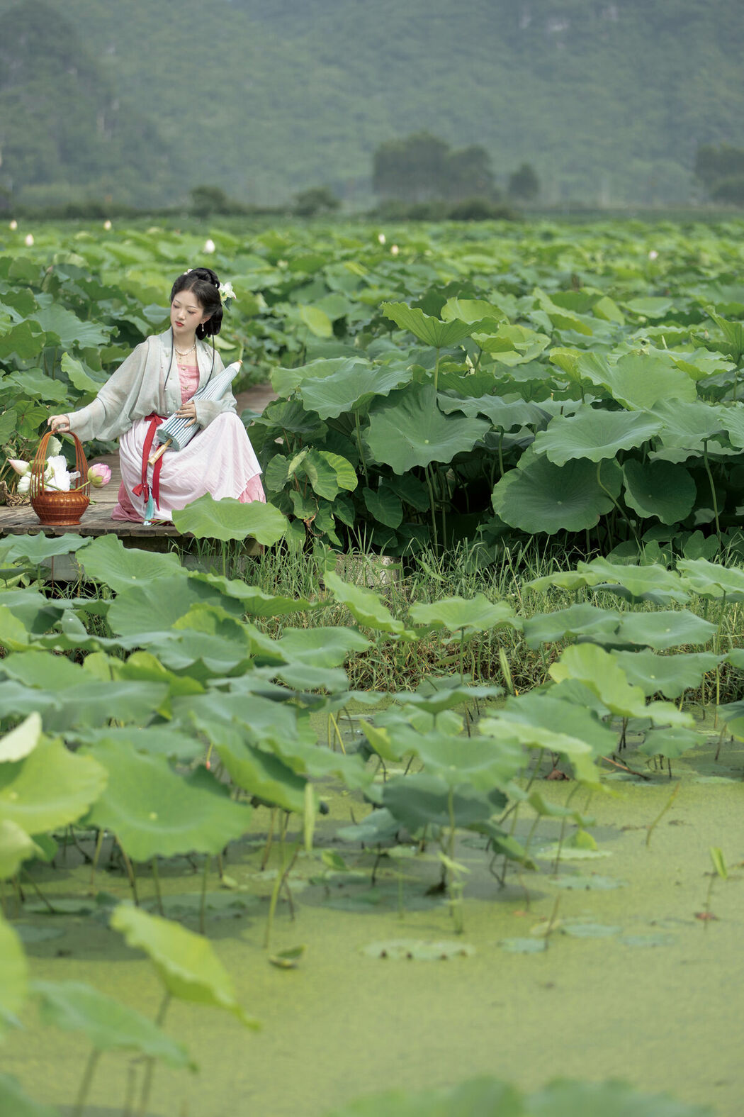 YiTuYu艺图语 Vol.8865 Ying Ying (34P)