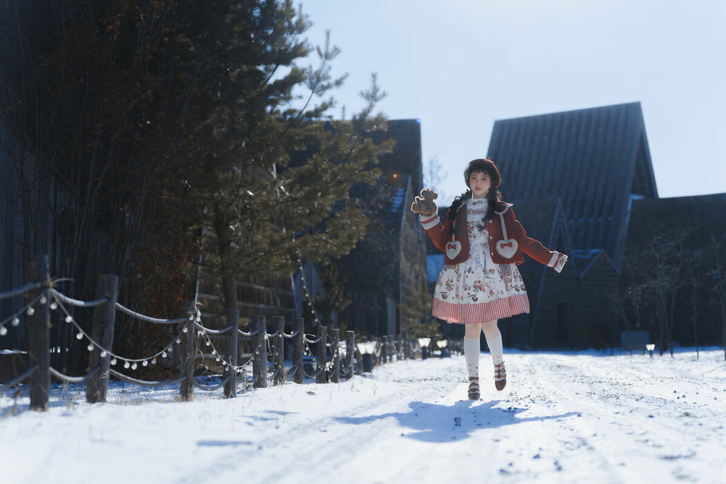 YiTuYu艺图语 Vol.8885 Disexi Si Ning (40P)