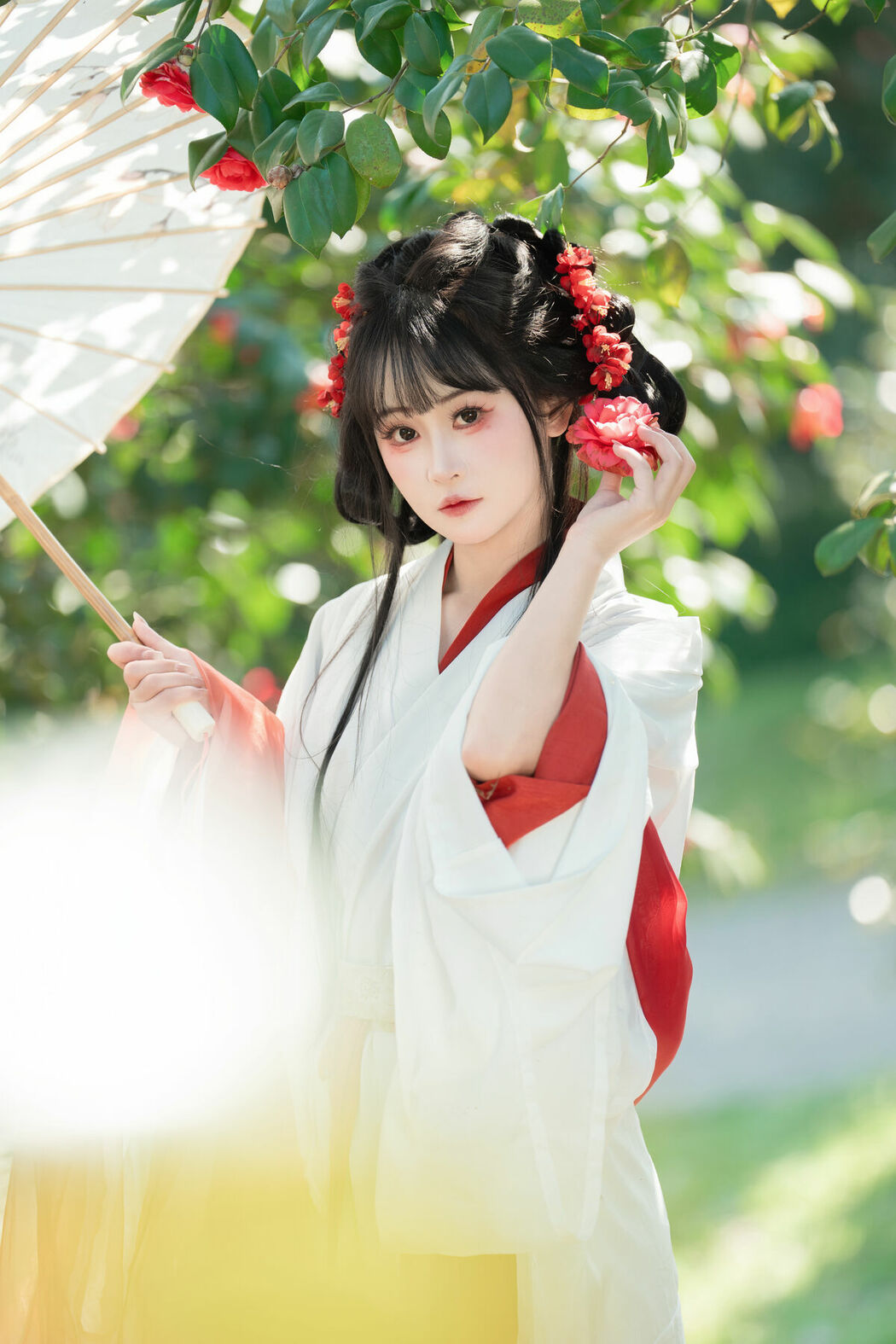 YiTuYu艺图语 Vol.8881 Jiao Yi Zhi Sui Sui (28P)