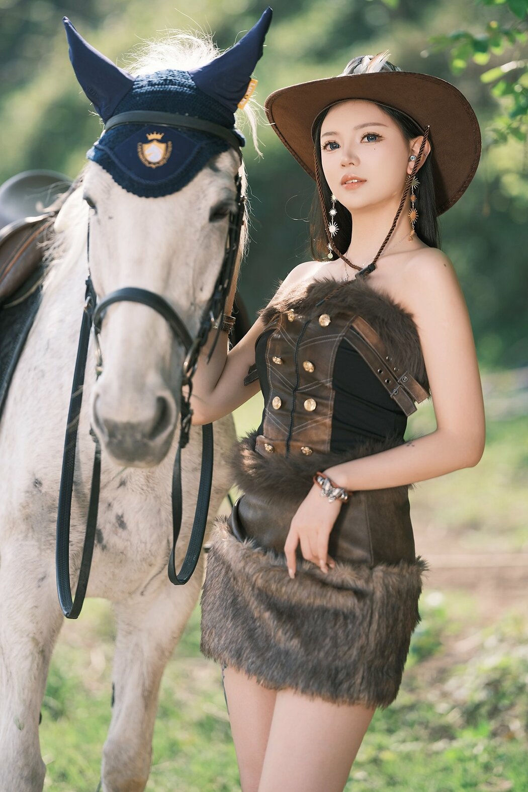 YiTuYu艺图语 Vol.8874 z (22P) Cover Photo