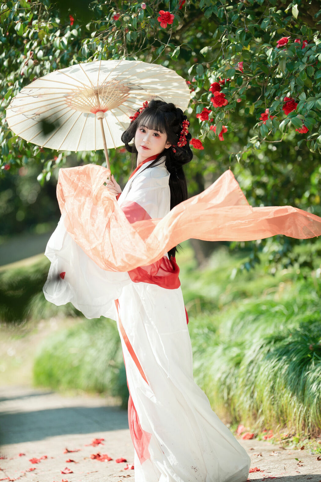 YiTuYu艺图语 Vol.8881 Jiao Yi Zhi Sui Sui (28P)