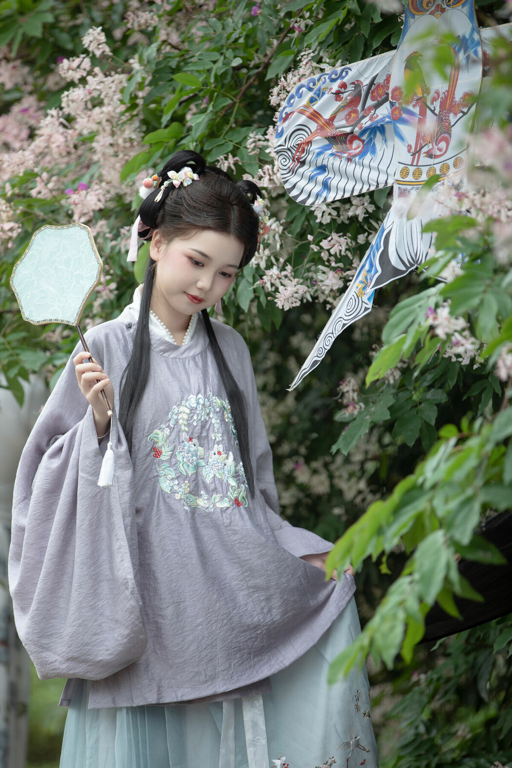 YiTuYu艺图语 Vol.8872 E E Chi Bu Bao (37P)