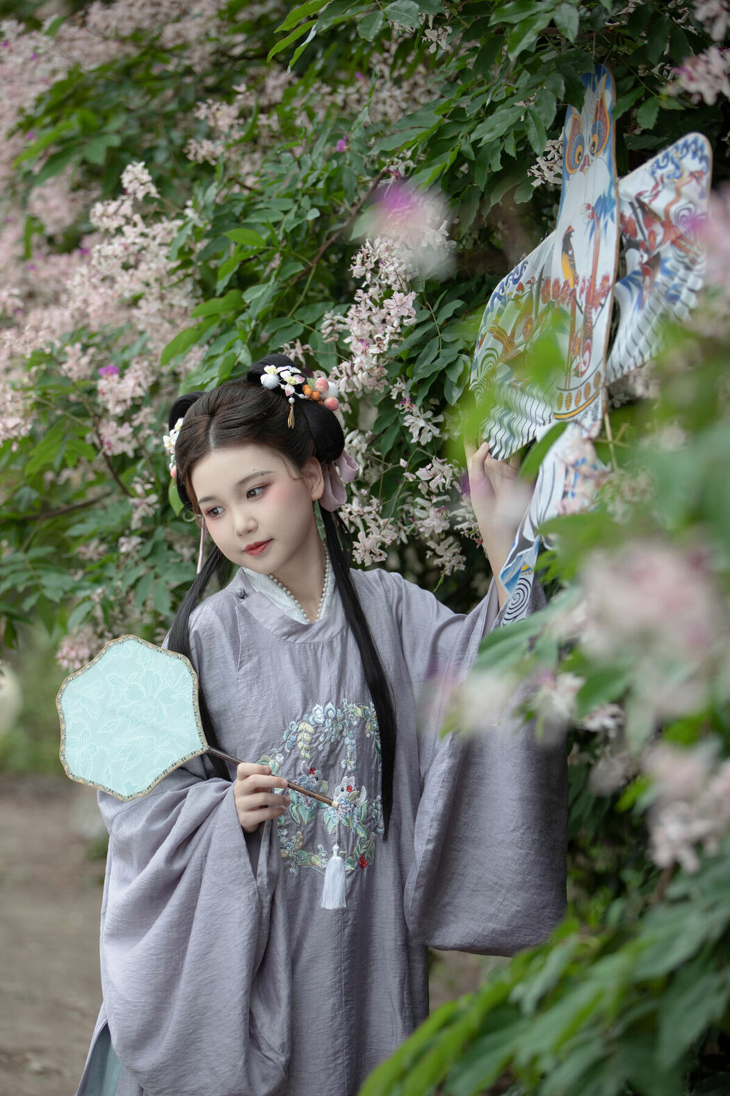 YiTuYu艺图语 Vol.8872 E E Chi Bu Bao (37P)