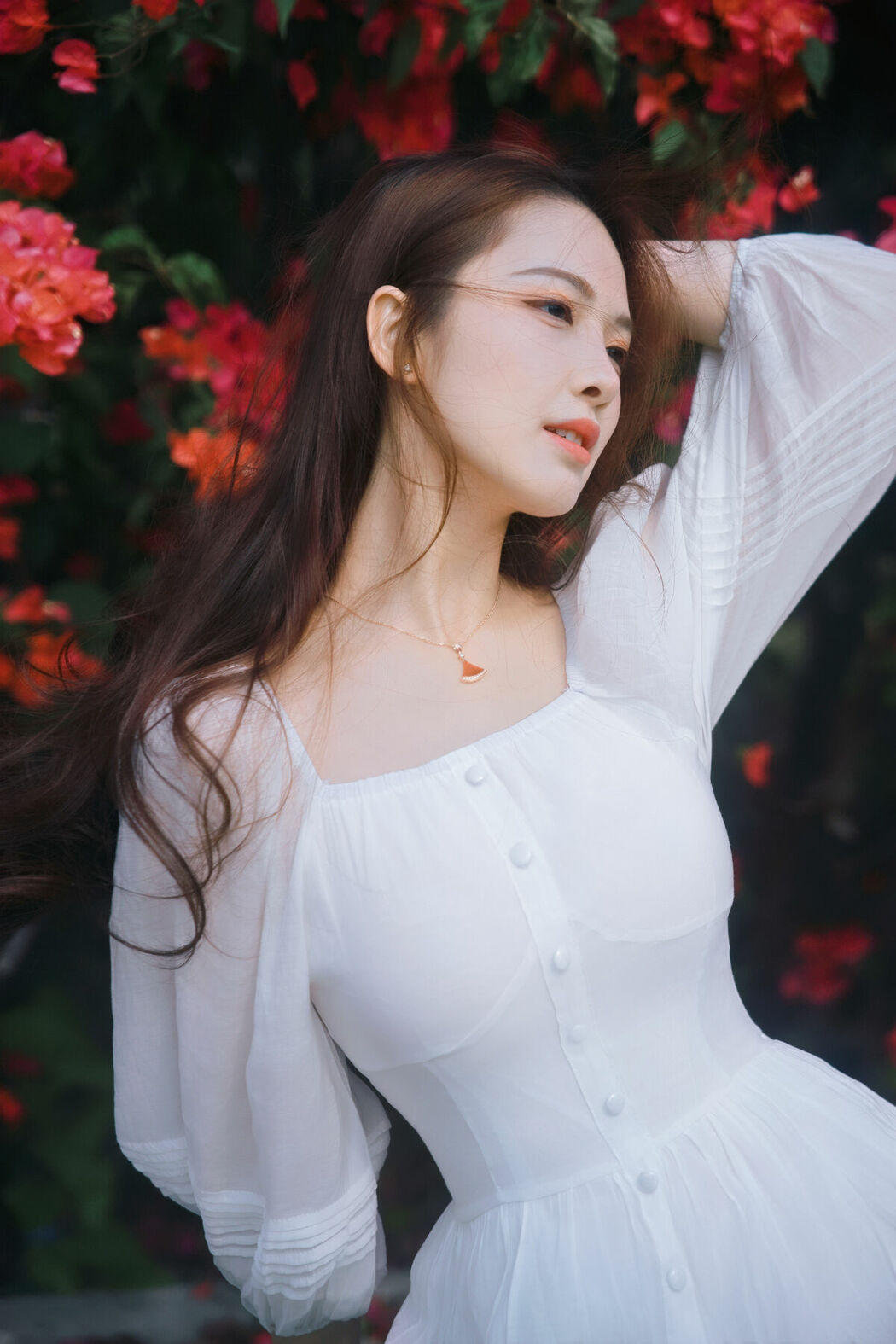 YiTuYu艺图语 Vol.8884 Ying Er YY (47P)