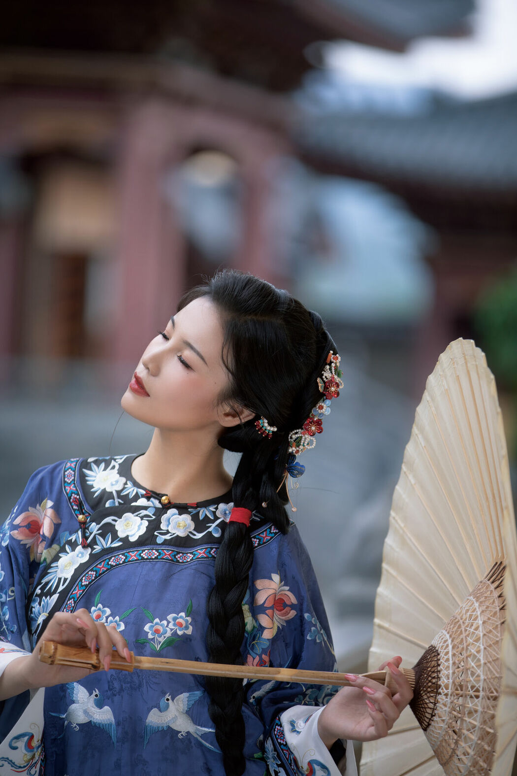 YiTuYu艺图语 Vol.8883 Xin Xin (38P)