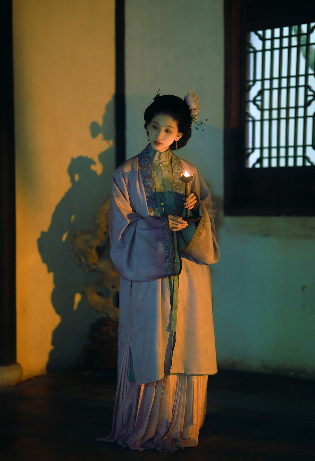 YiTuYu艺图语 Vol.8877 Er Yi Zhi (21P)