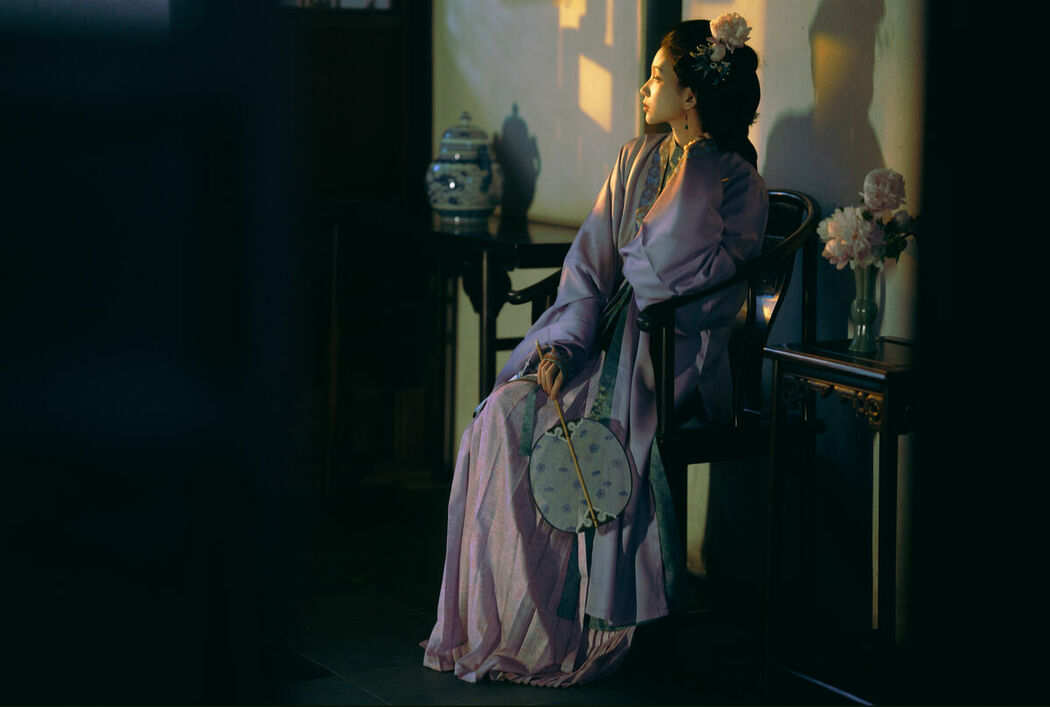 YiTuYu艺图语 Vol.8877 Er Yi Zhi (21P)