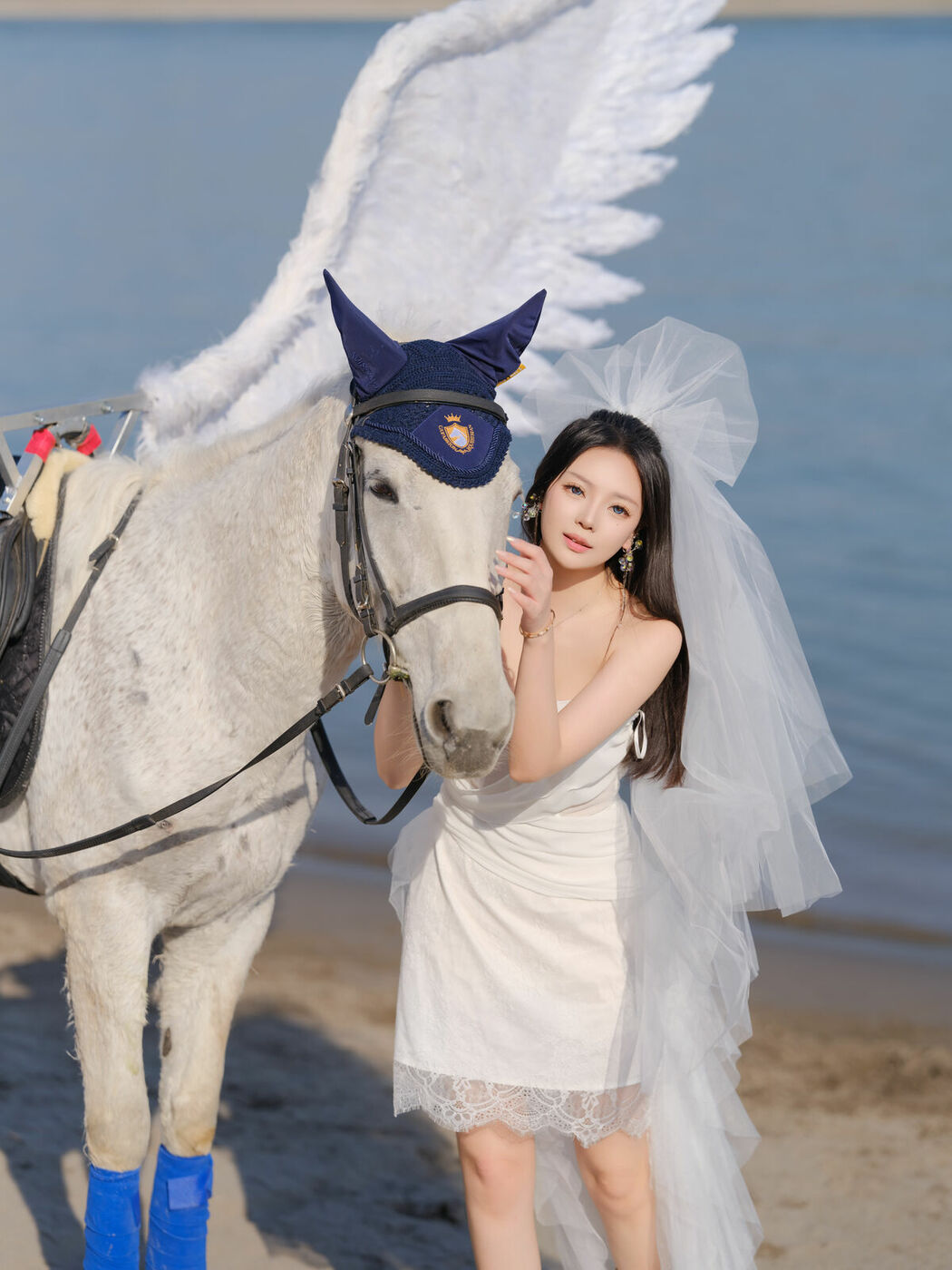 YiTuYu艺图语 Vol.8882 z (17P)