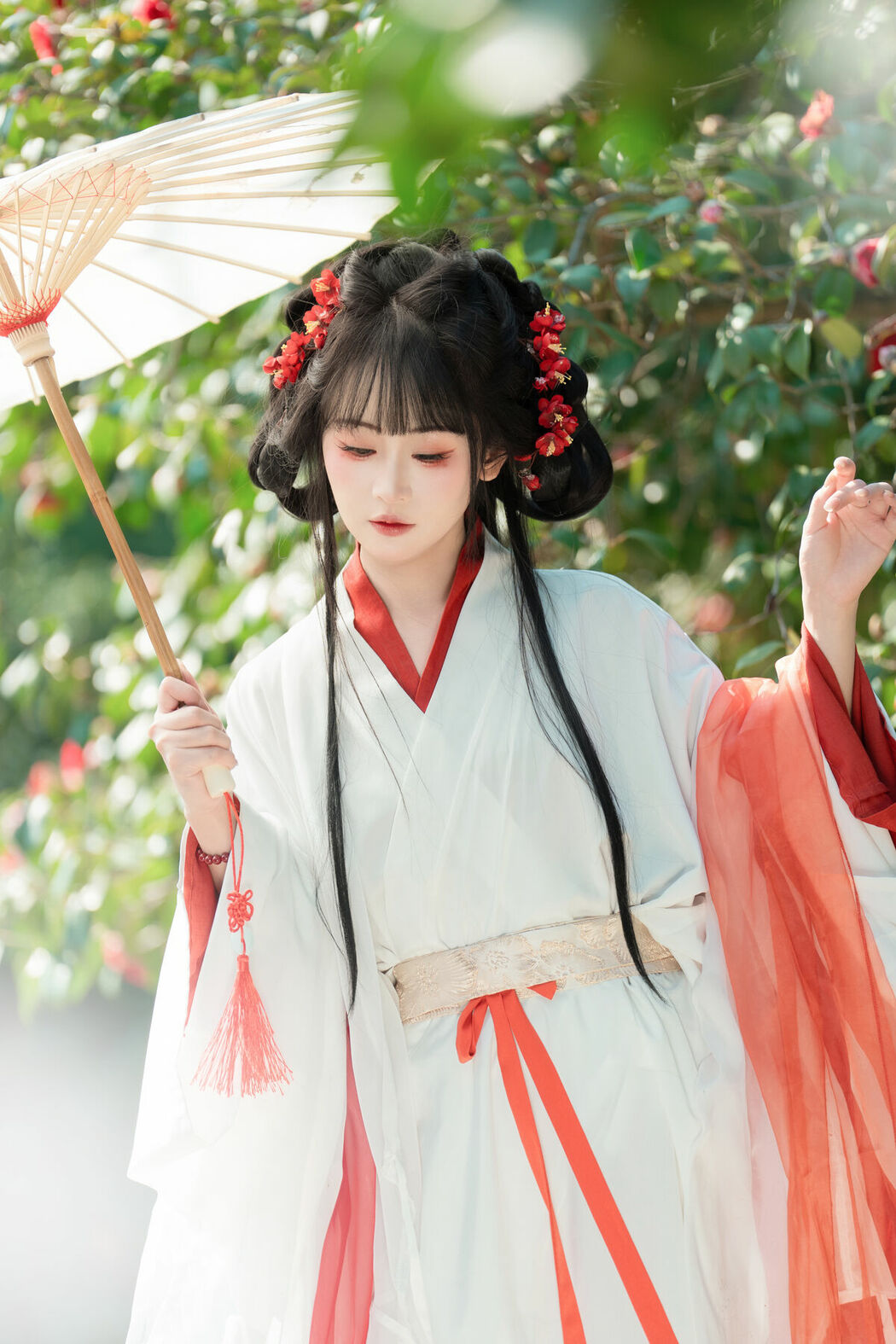 YiTuYu艺图语 Vol.8881 Jiao Yi Zhi Sui Sui (28P)