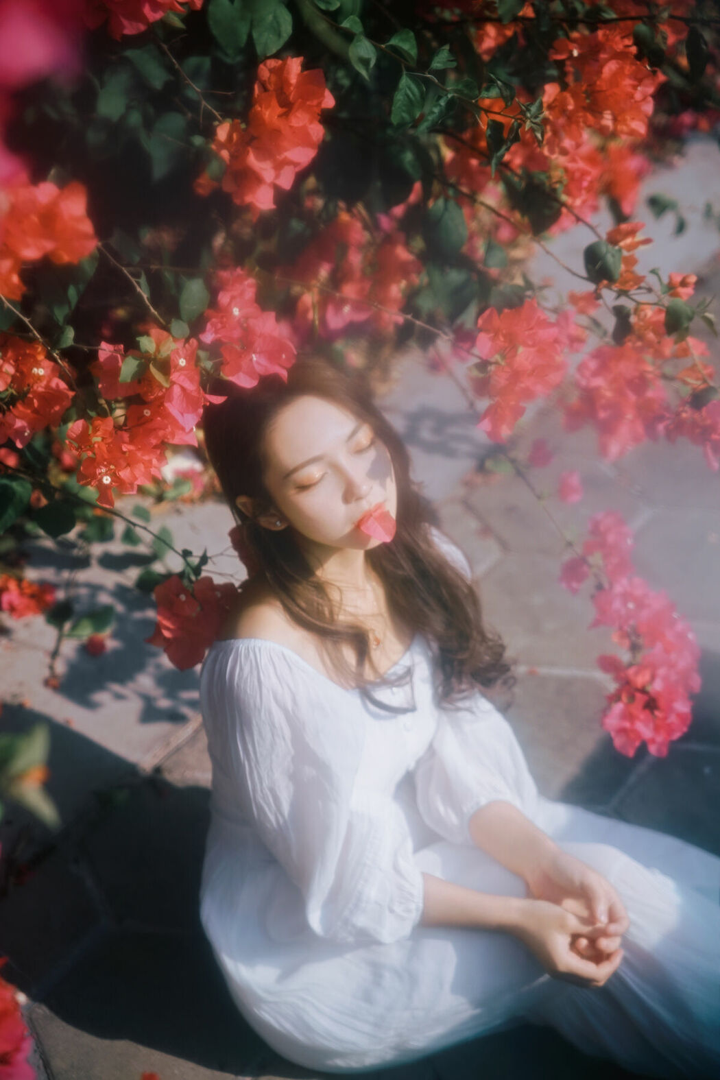 YiTuYu艺图语 Vol.8884 Ying Er YY (47P)