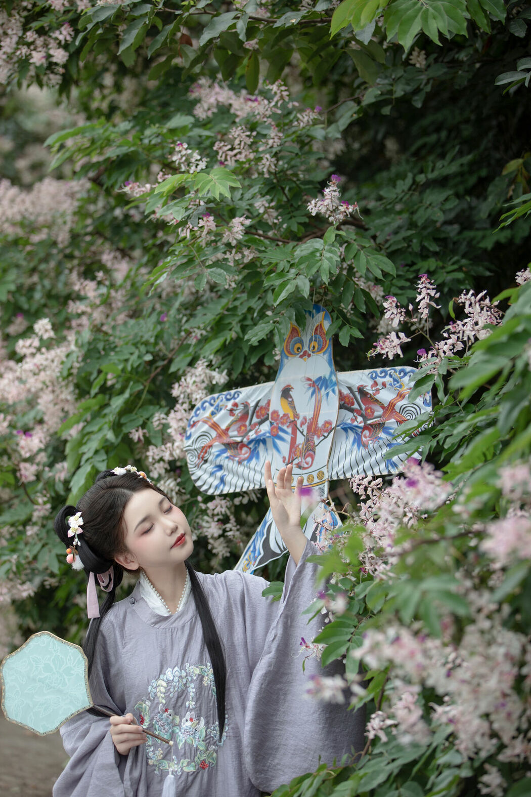 YiTuYu艺图语 Vol.8872 E E Chi Bu Bao (37P)