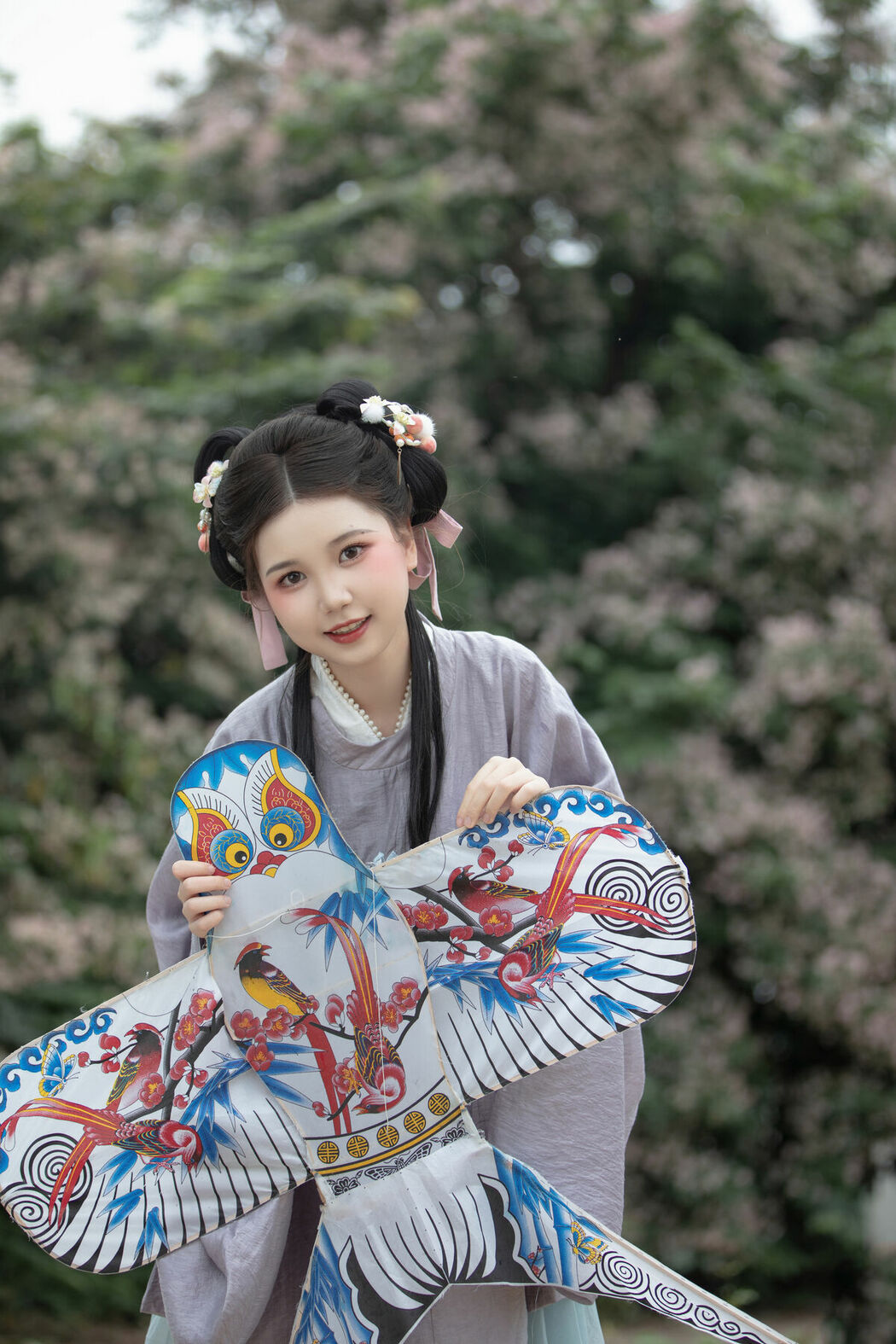 YiTuYu艺图语 Vol.8872 E E Chi Bu Bao (37P)