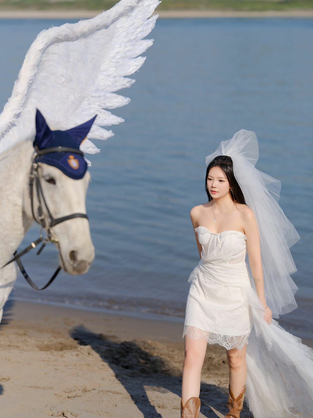 YiTuYu艺图语 Vol.8882 z (17P)