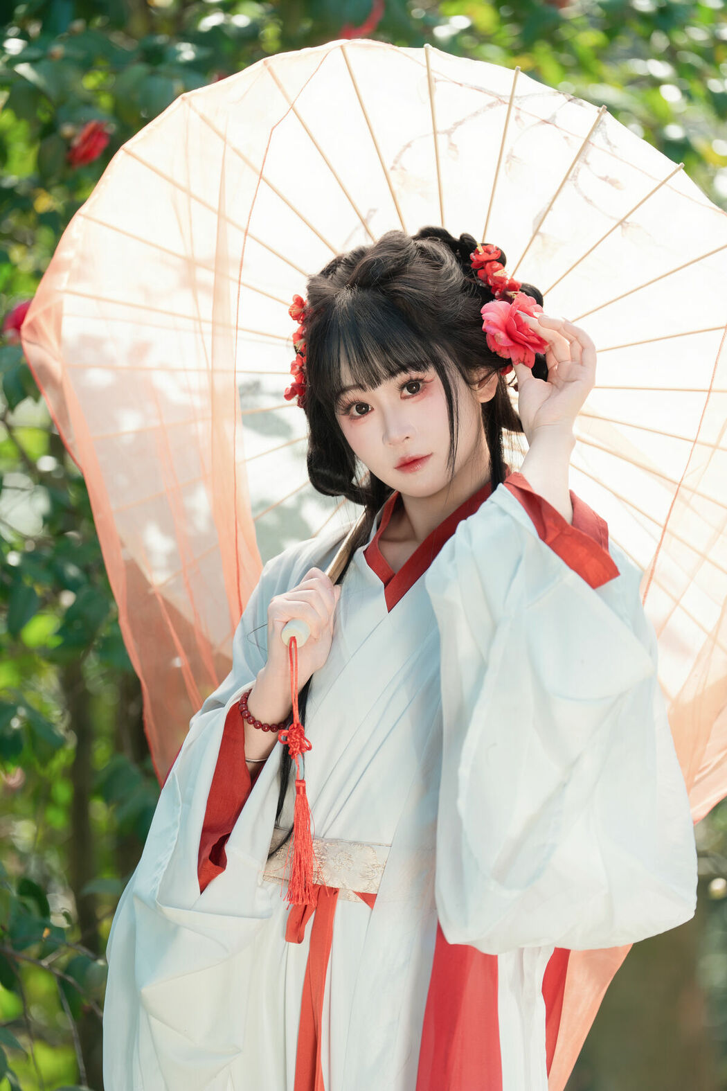 YiTuYu艺图语 Vol.8881 Jiao Yi Zhi Sui Sui (28P)