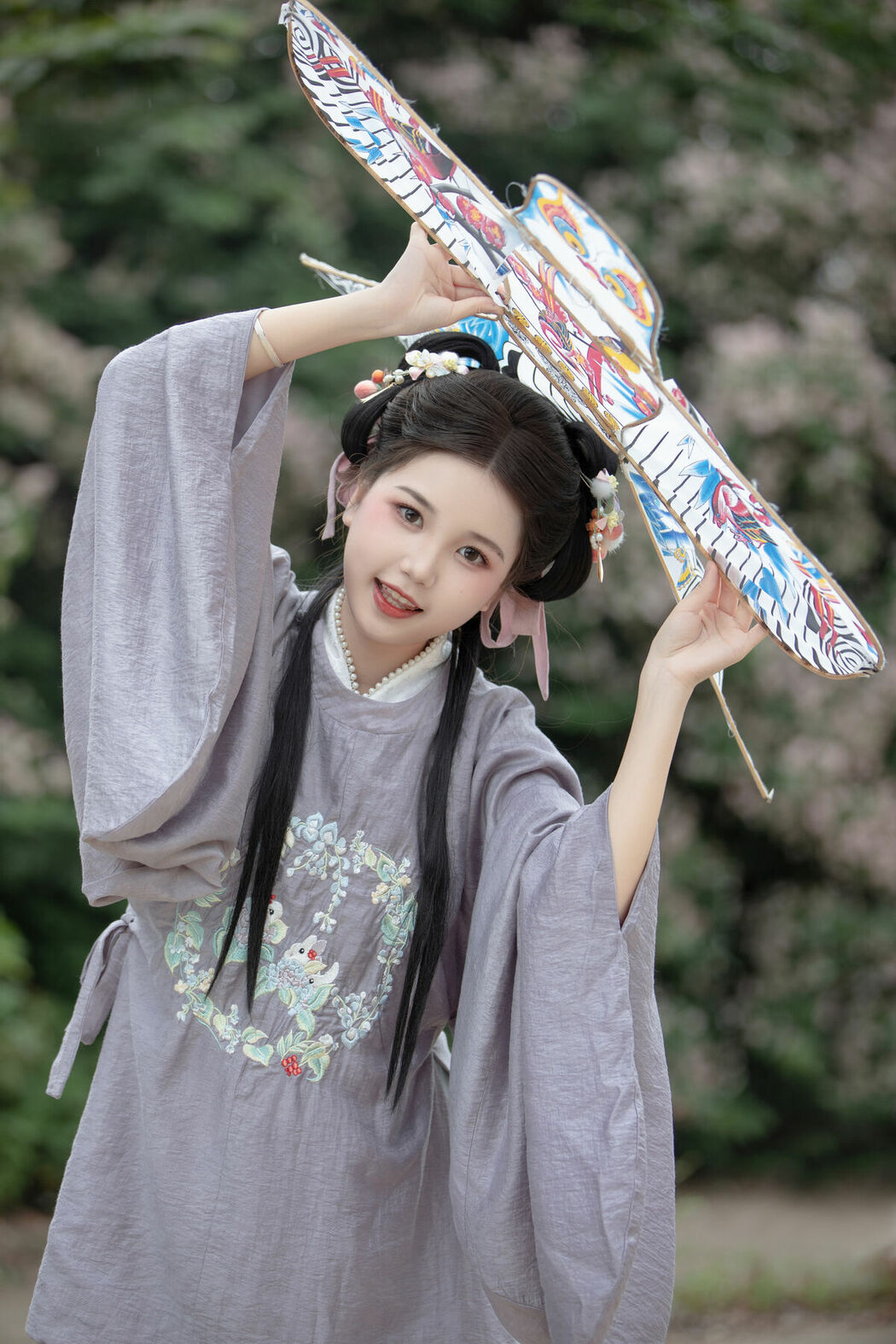 YiTuYu艺图语 Vol.8872 E E Chi Bu Bao (37P)