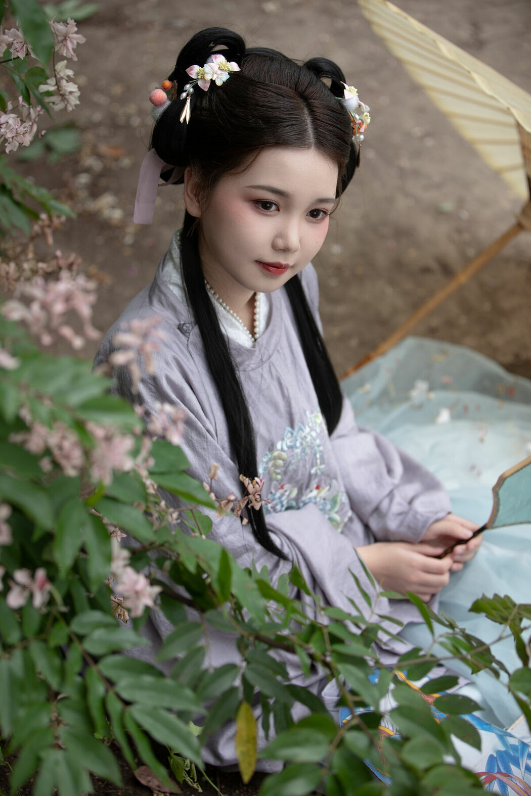 YiTuYu艺图语 Vol.8872 E E Chi Bu Bao (37P)