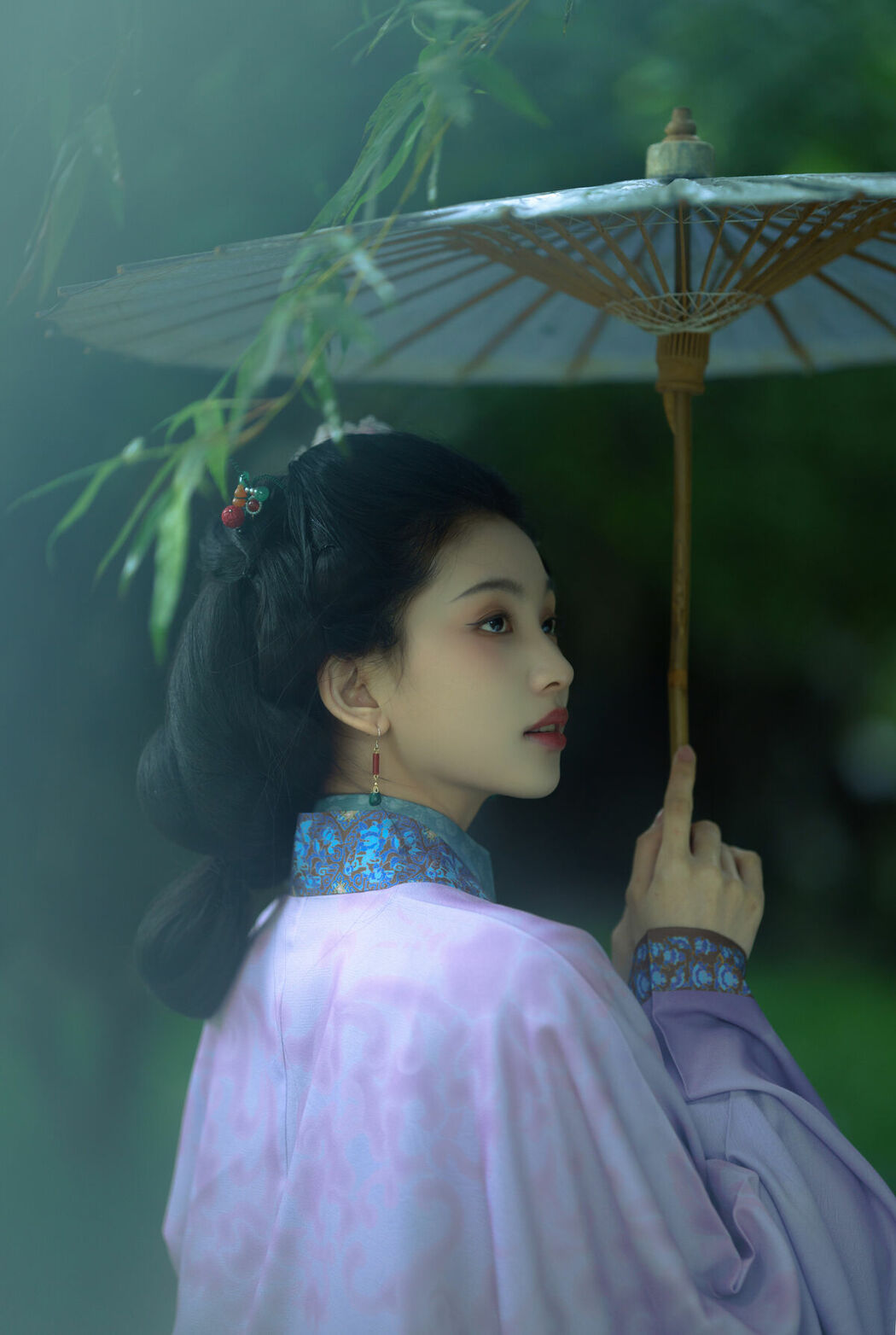 YiTuYu艺图语 Vol.8877 Er Yi Zhi (21P)