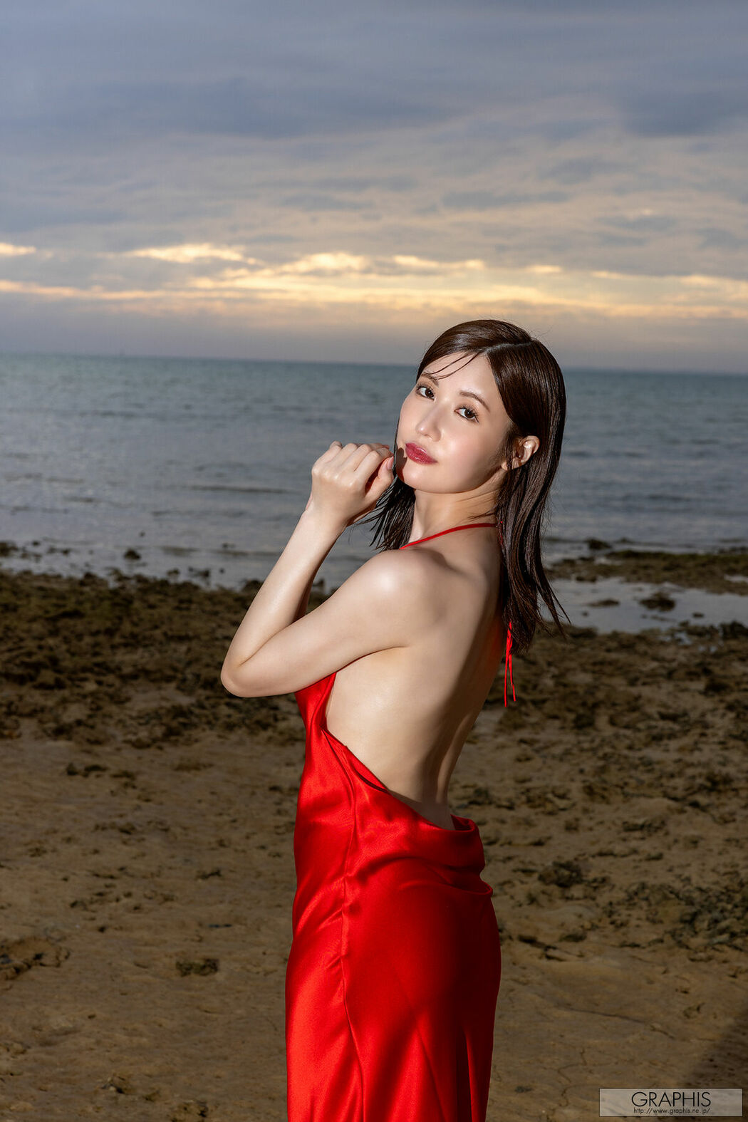 JP Riho Fujimori 藤森里穂 – Graphis Gals Looks Hot on You Vol.3-4-5 (61P)