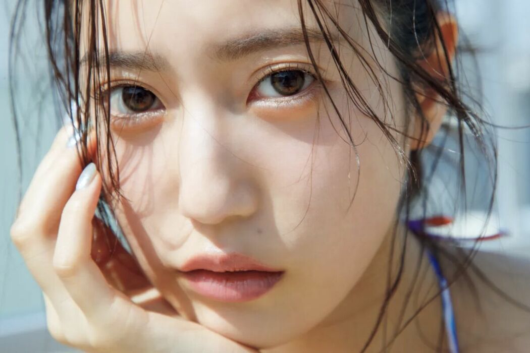 JP Natsuki Abe 阿部なつき – FRIDAY GOLD 比類なき、異次元ボディ (14P)