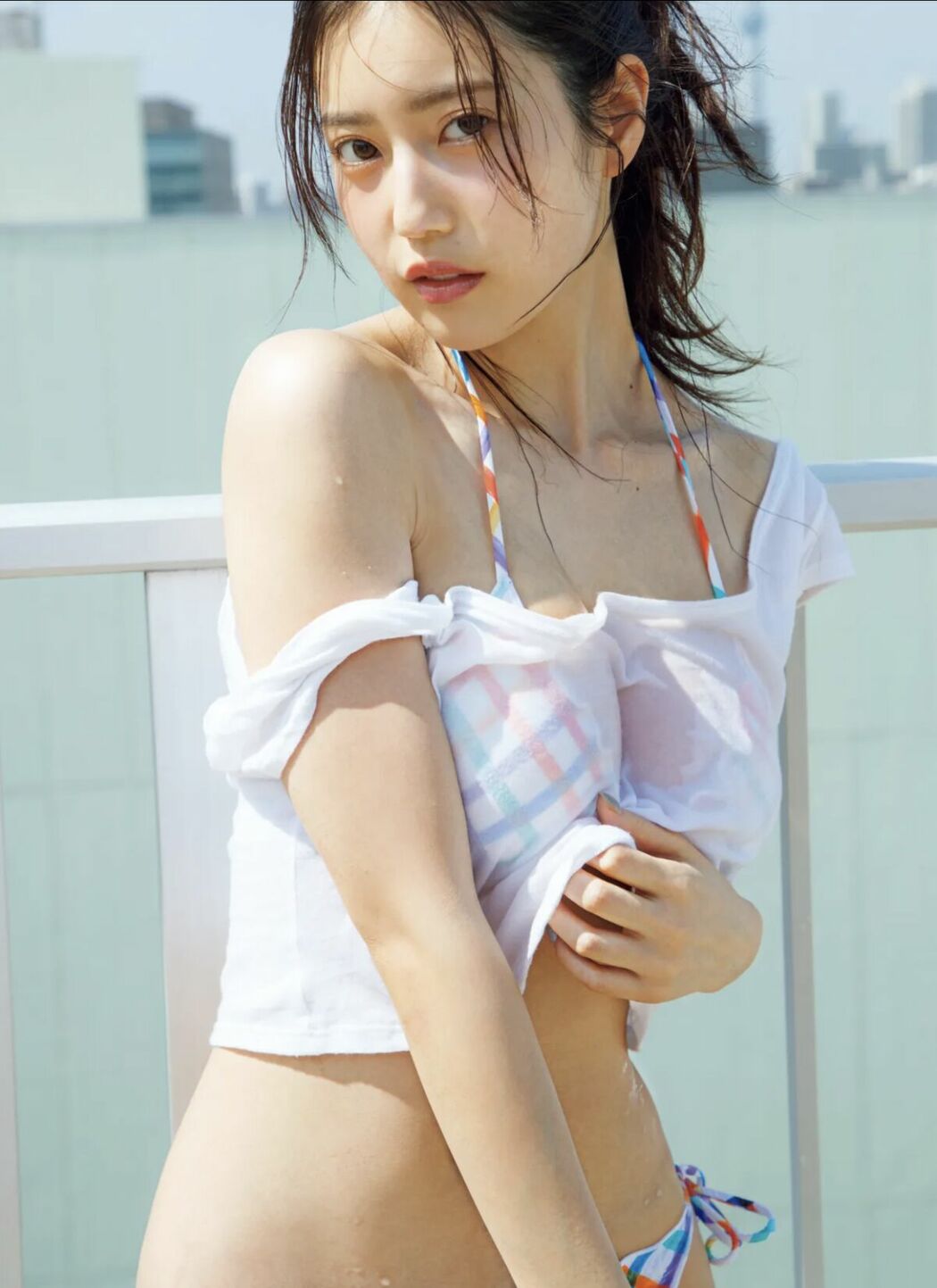 JP Natsuki Abe 阿部なつき – FRIDAY GOLD 比類なき、異次元ボディ (14P)