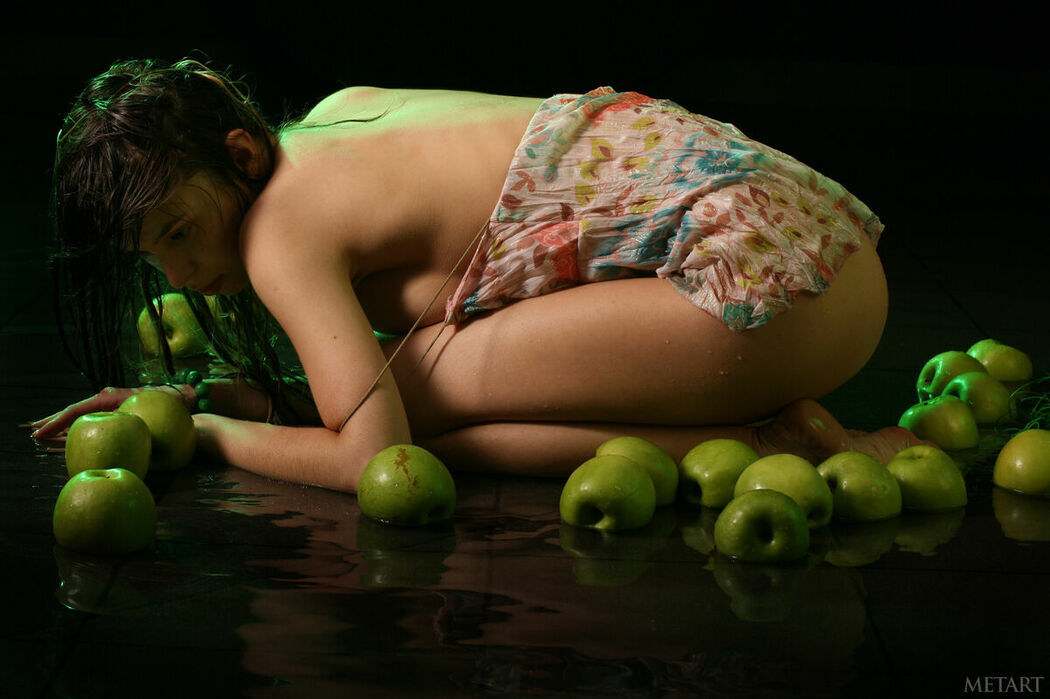 MetArt Julietta – Pommes Part02 (59P)