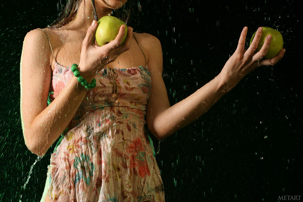 MetArt Julietta – Pommes Part01 (61P)