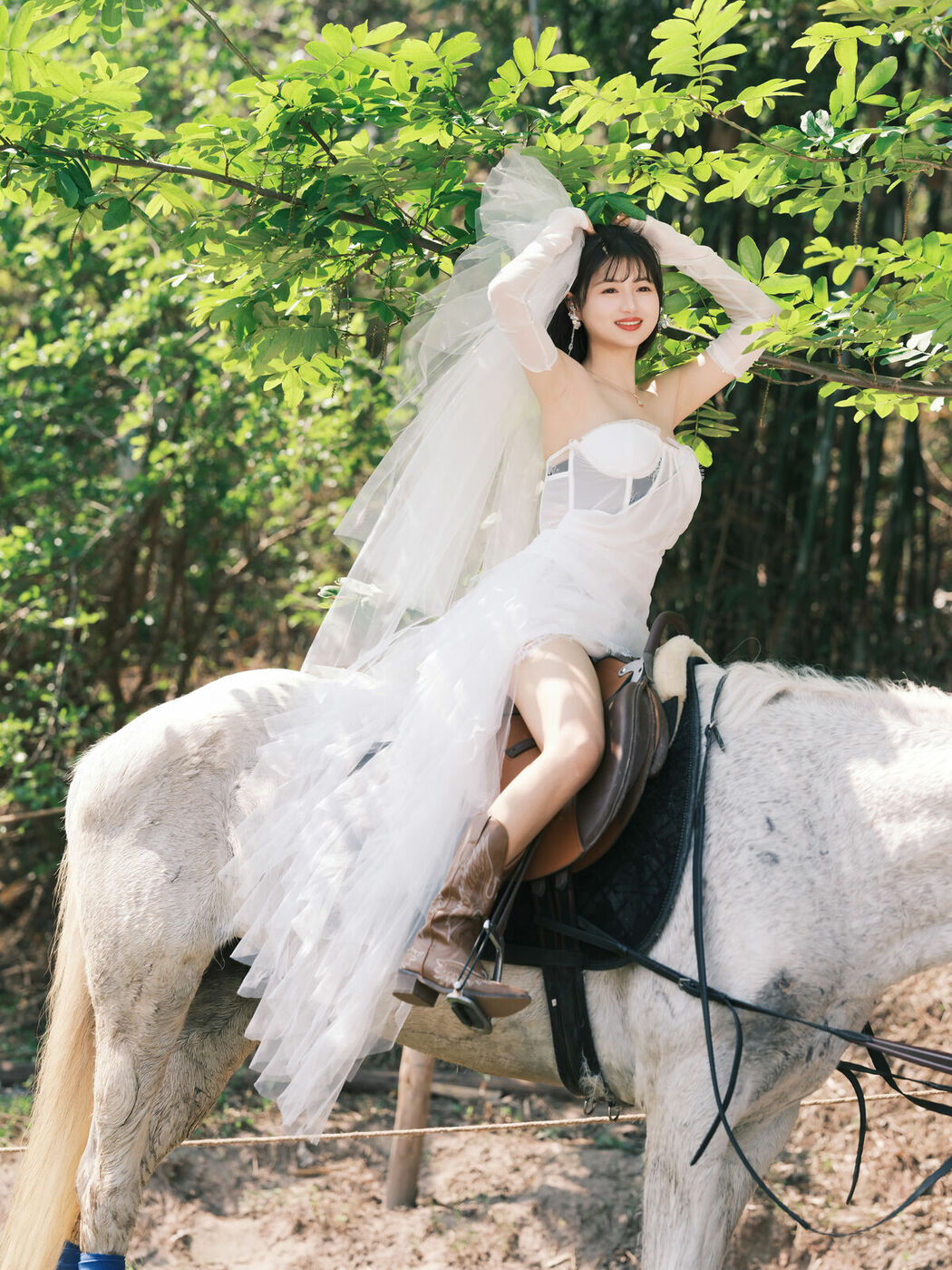 YiTuYu艺图语 Vol.8892 Xiao Wan Zi (28P)