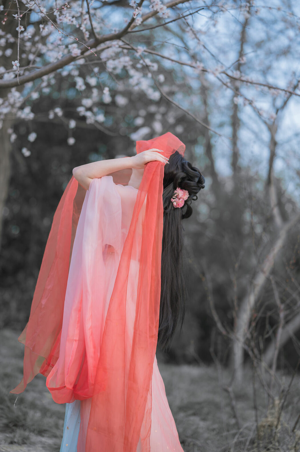 YiTuYu艺图语 Vol.8891 Gui Yuan Ba Bao Zhou (16P)