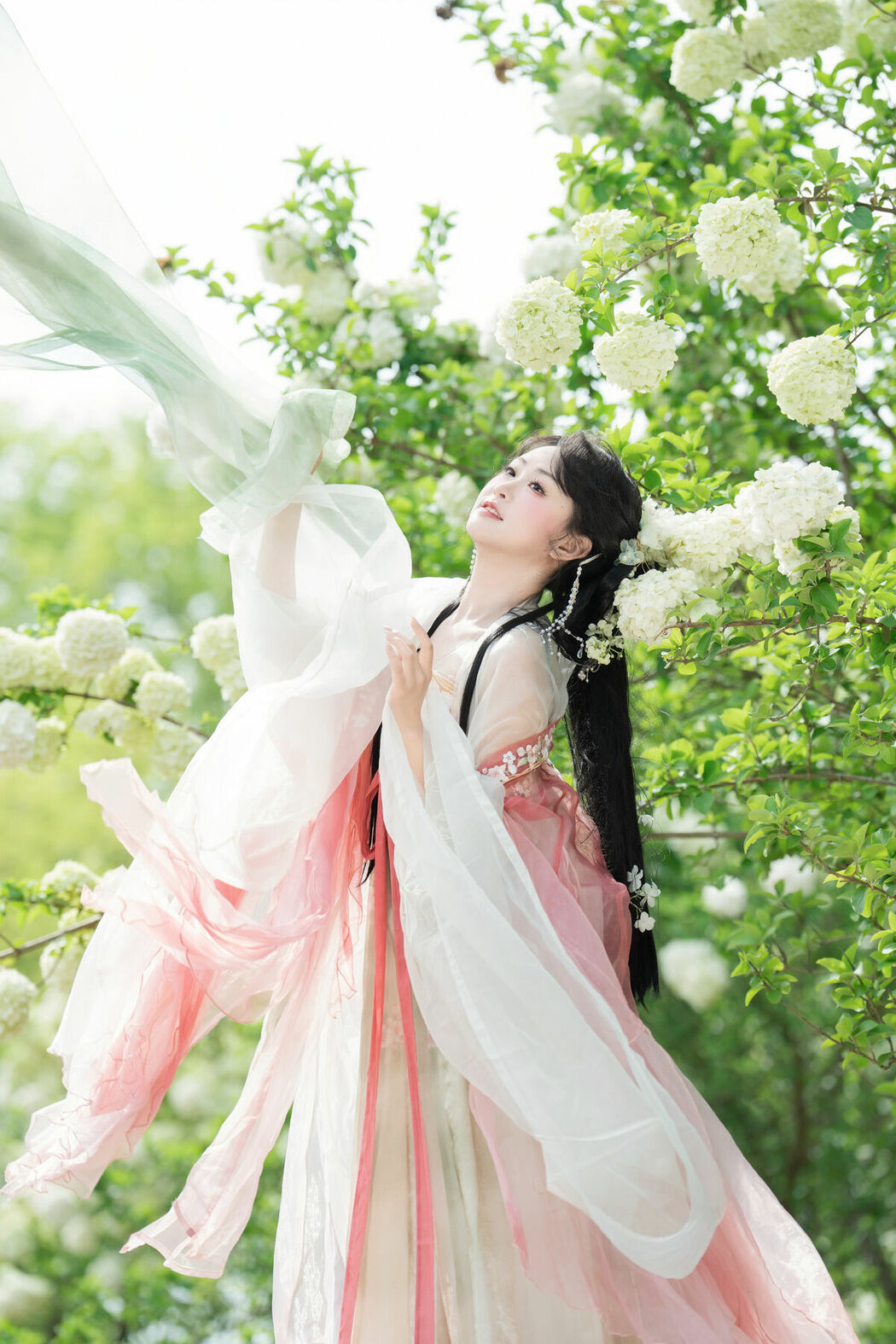 YiTuYu艺图语 Vol.8889 Jiao Yi Zhi Sui Sui (34P)