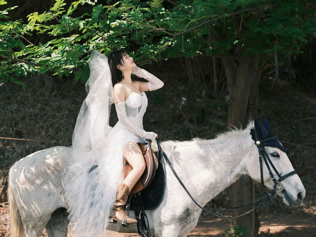 YiTuYu艺图语 Vol.8892 Xiao Wan Zi (28P)